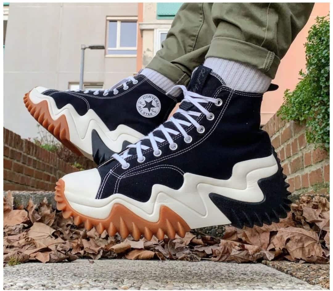 Converse  Run Star Motion Sneakers