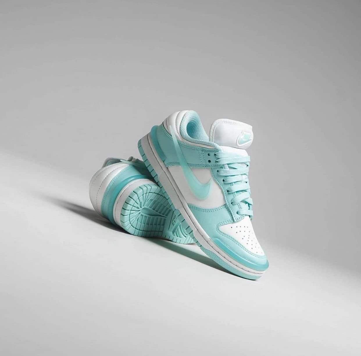 Nike SB Dunk Low Sneakers