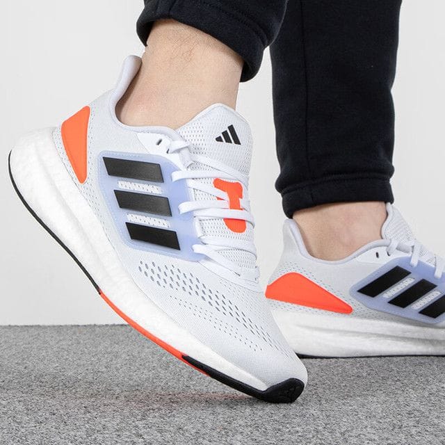 Adidas Pure Boost 22 Sneakers
