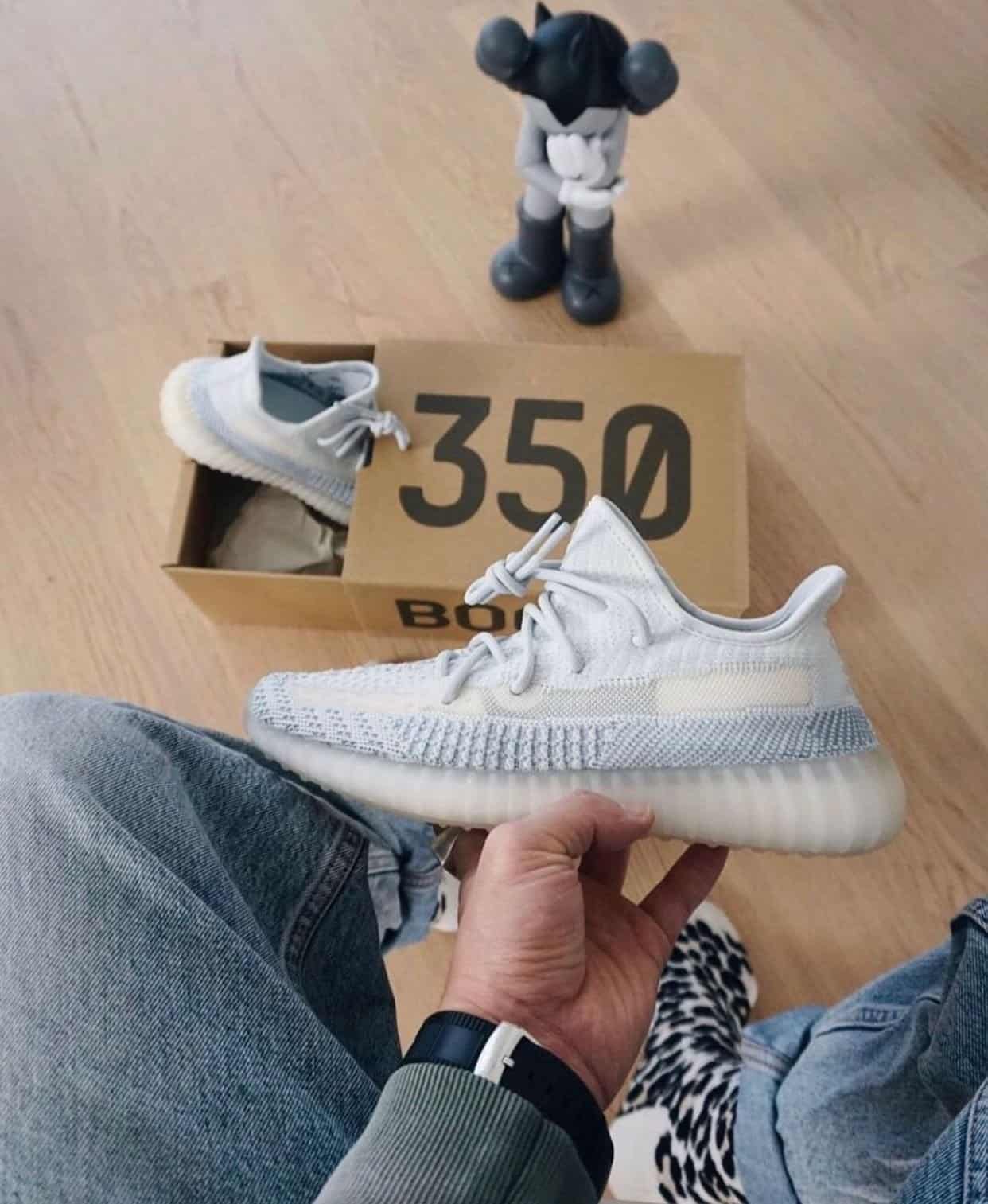 Adidas Yeezy Boost 350 V2 Bone White Sneakers