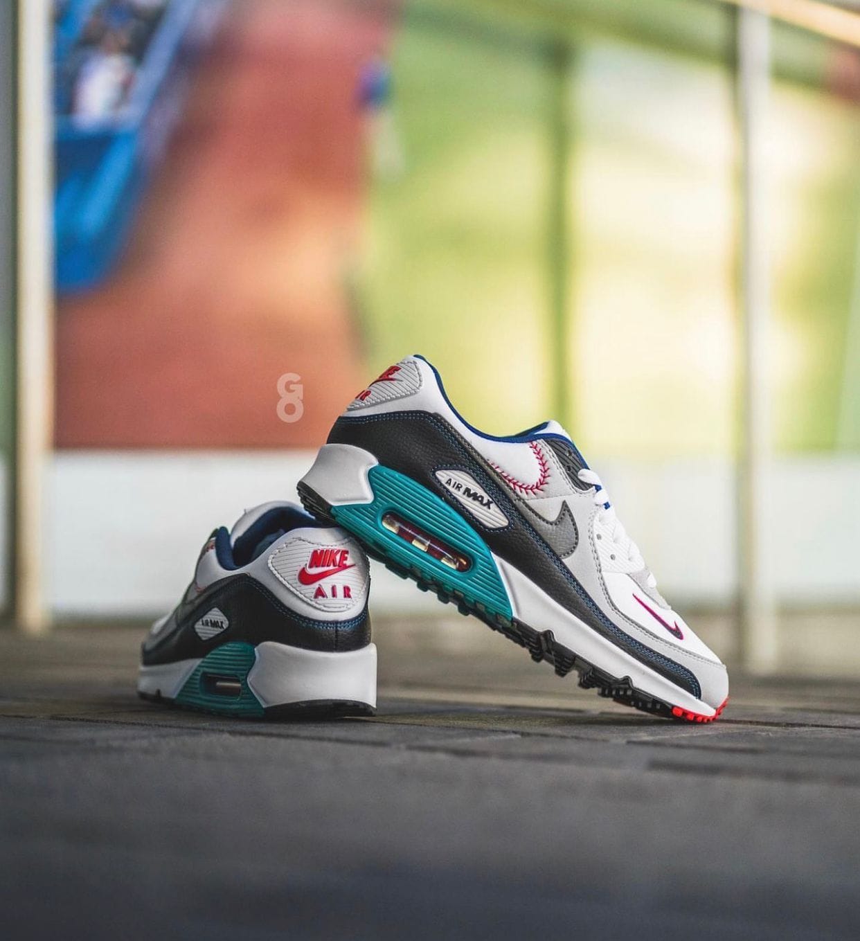 Nike Airmax 90 White Black Running Shoes