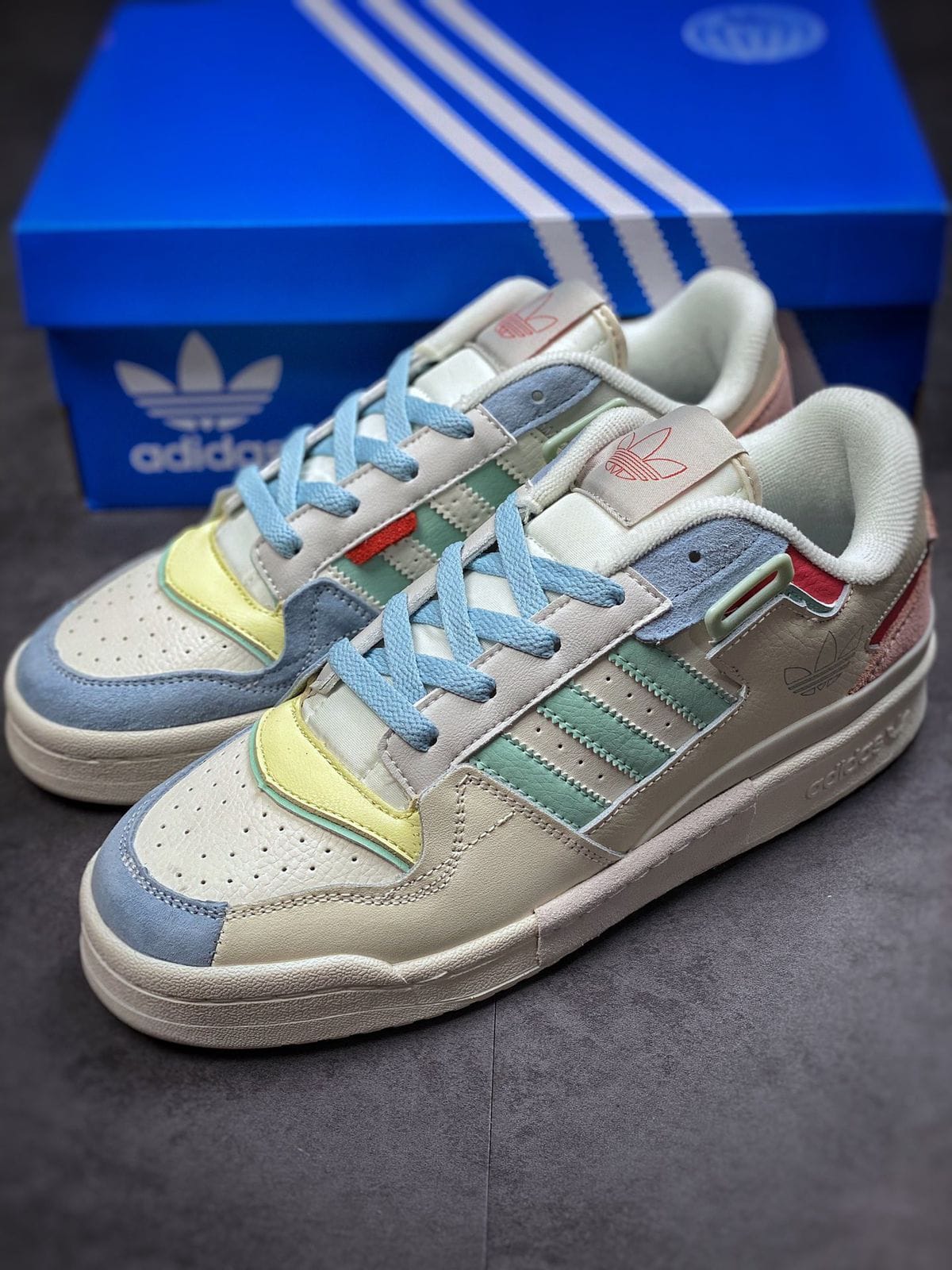 Adidas Forum 84 Cream Sky Low Sneakers