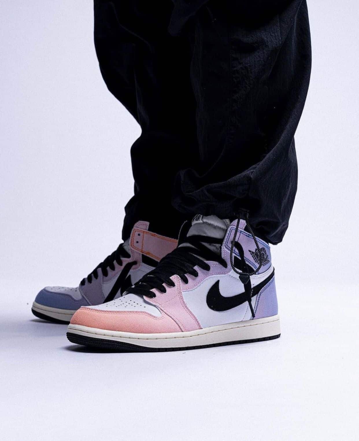 Nike Air 1 Nyc To Paris Sneakers