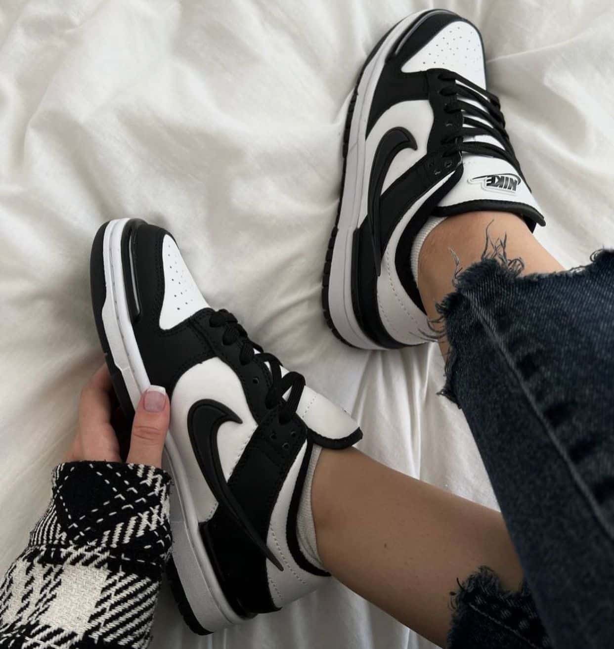Nike WMNS Dunk Low Twist Black Sneakers