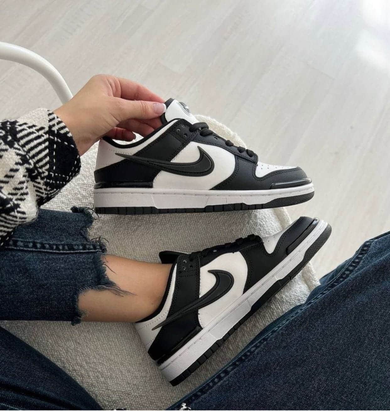 Nike WMNS Dunk Low Twist Black Sneakers