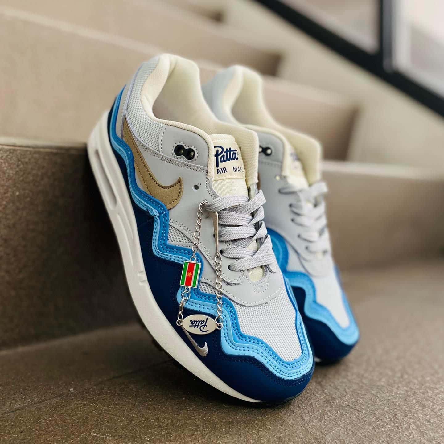 Nike AirMax 1 Patta Sneakers