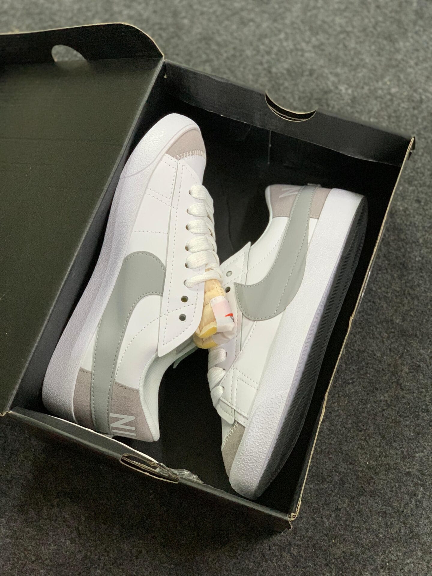Nike Blazer Mid 77 Vintage Low Sneakers