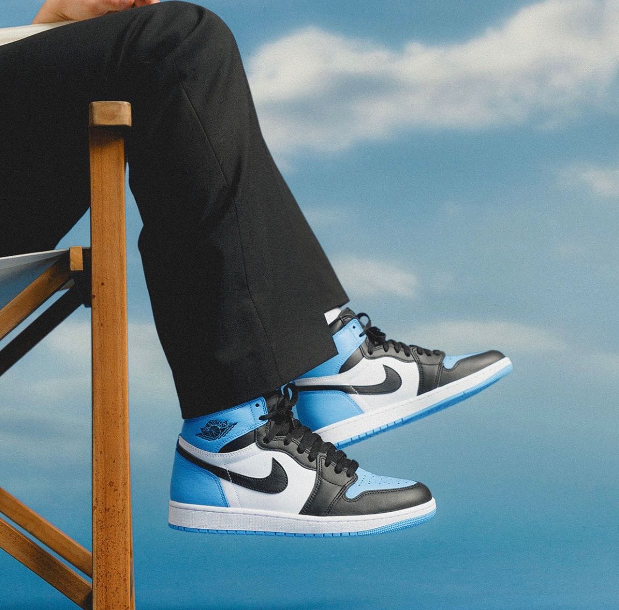 Nike Air 1 Unc Toe Long Sneakers