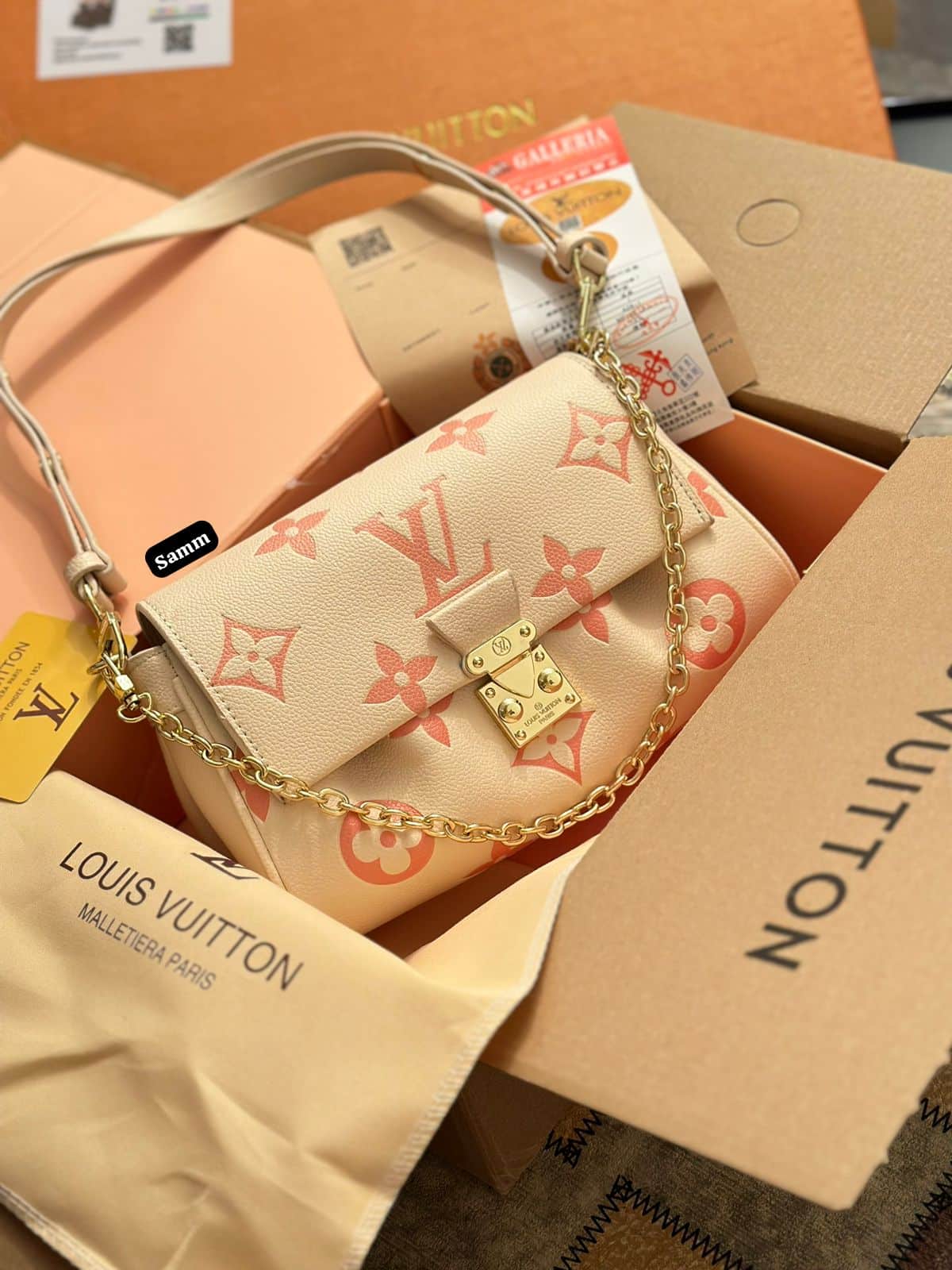Premium Louis Vuitton Handbag For Women