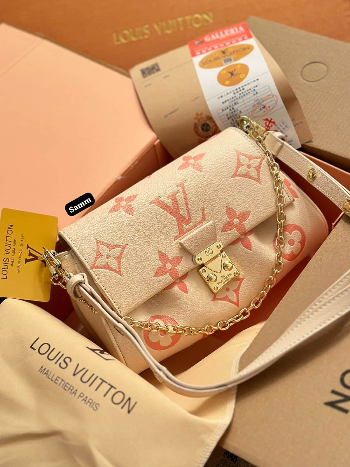 Premium Louis Vuitton Handbag For Women