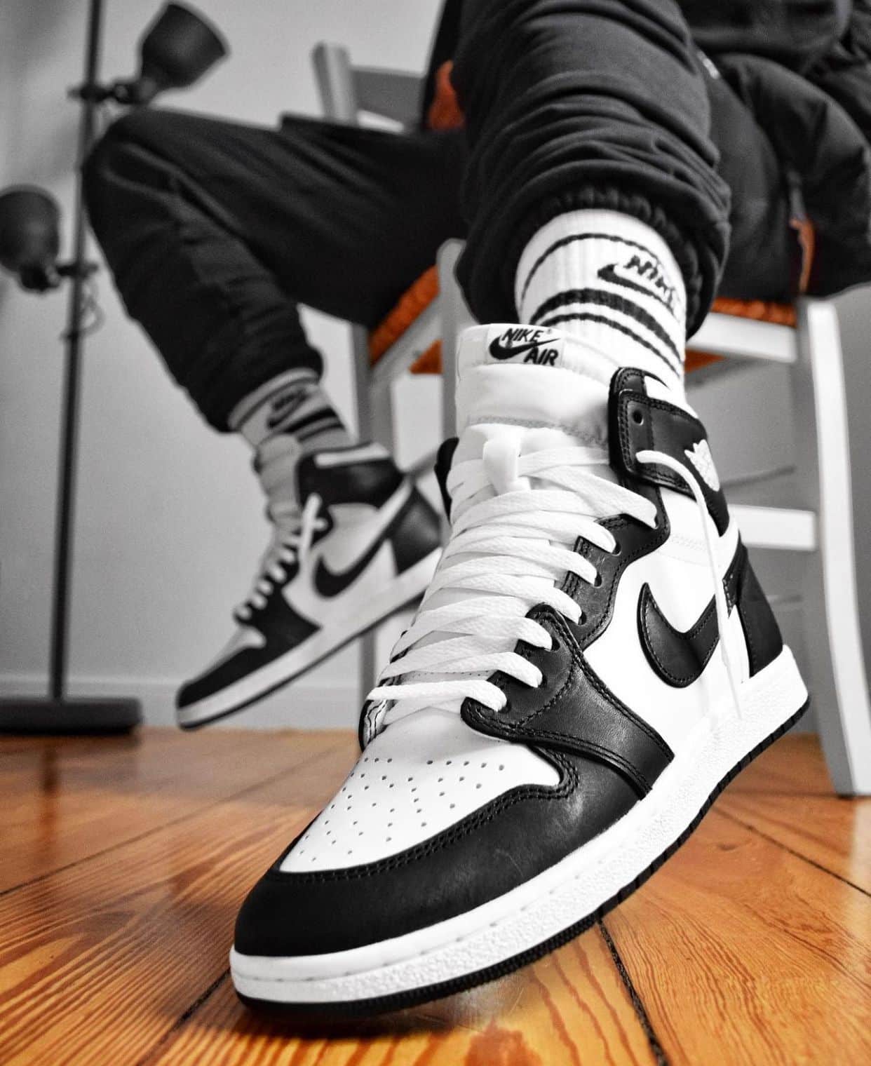 Nike Retro 1 Panda Long Sneakers