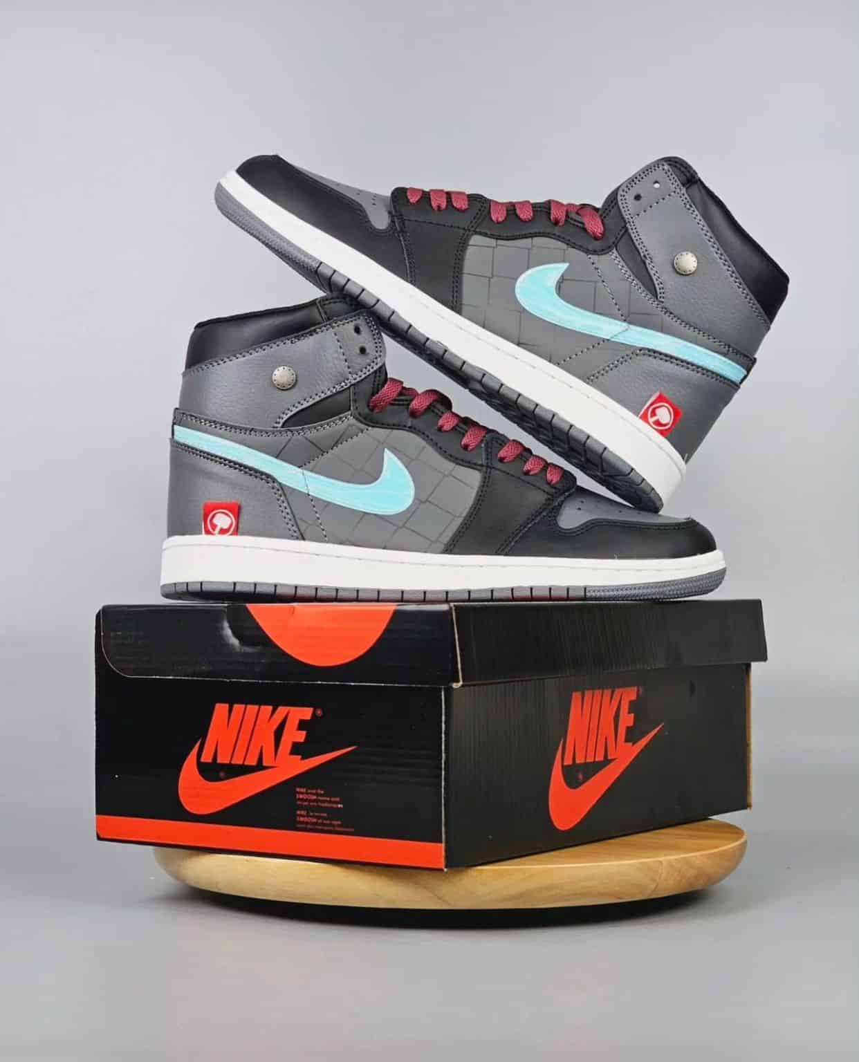 Nike Retro 1 Thor Long Sneakers