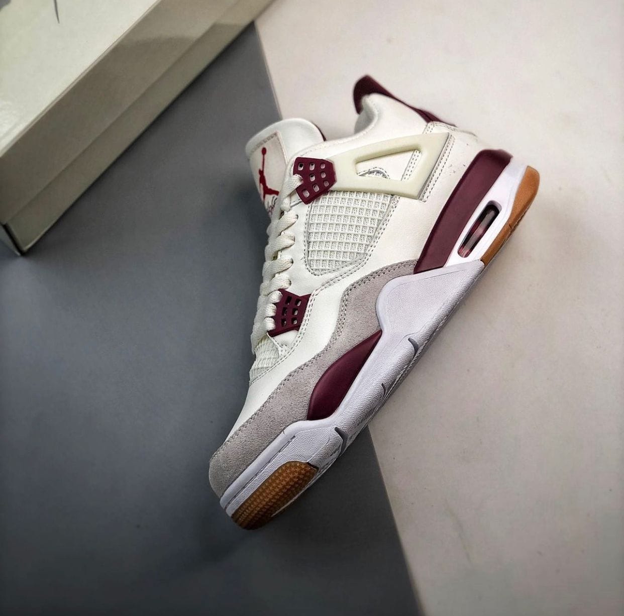 Nike Retro 4 SB Wine Red Sneakers
