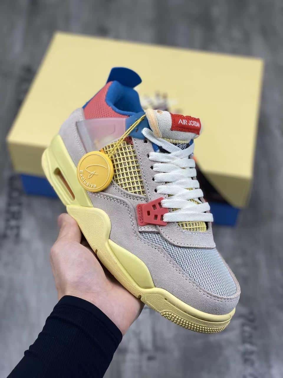 Nike Retro 4 Sneakers