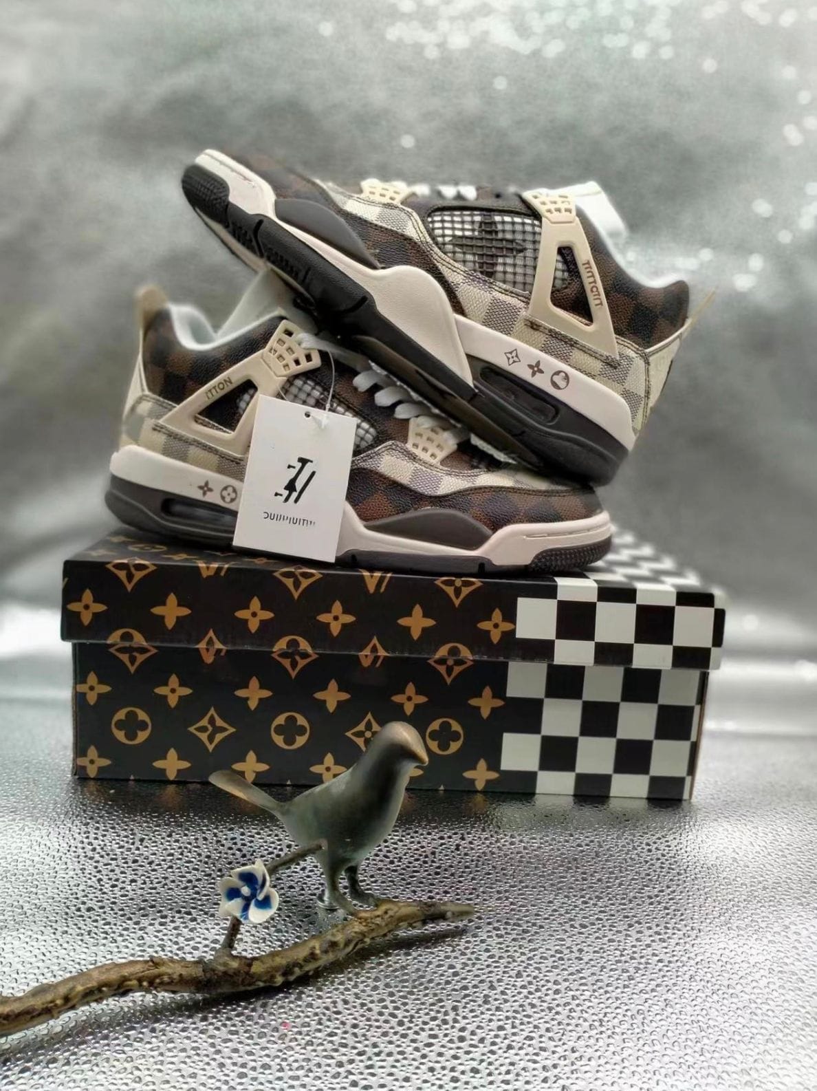 Nike Retro 4 Louis Vuitton Sneakers