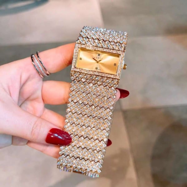 Guess Big Boss Watch Rose Gold Dial