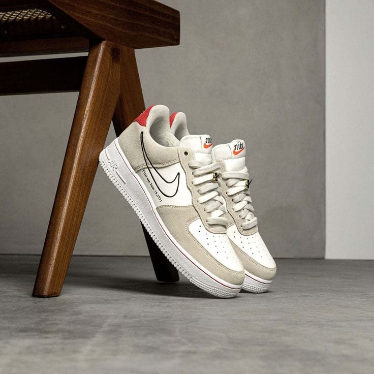Nike Airforce 1 Grey Sneakers