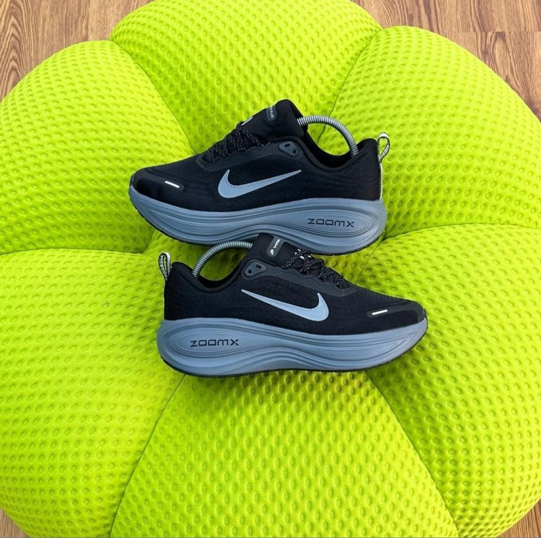Nike Vomero Plus Black Grey Running Shoes