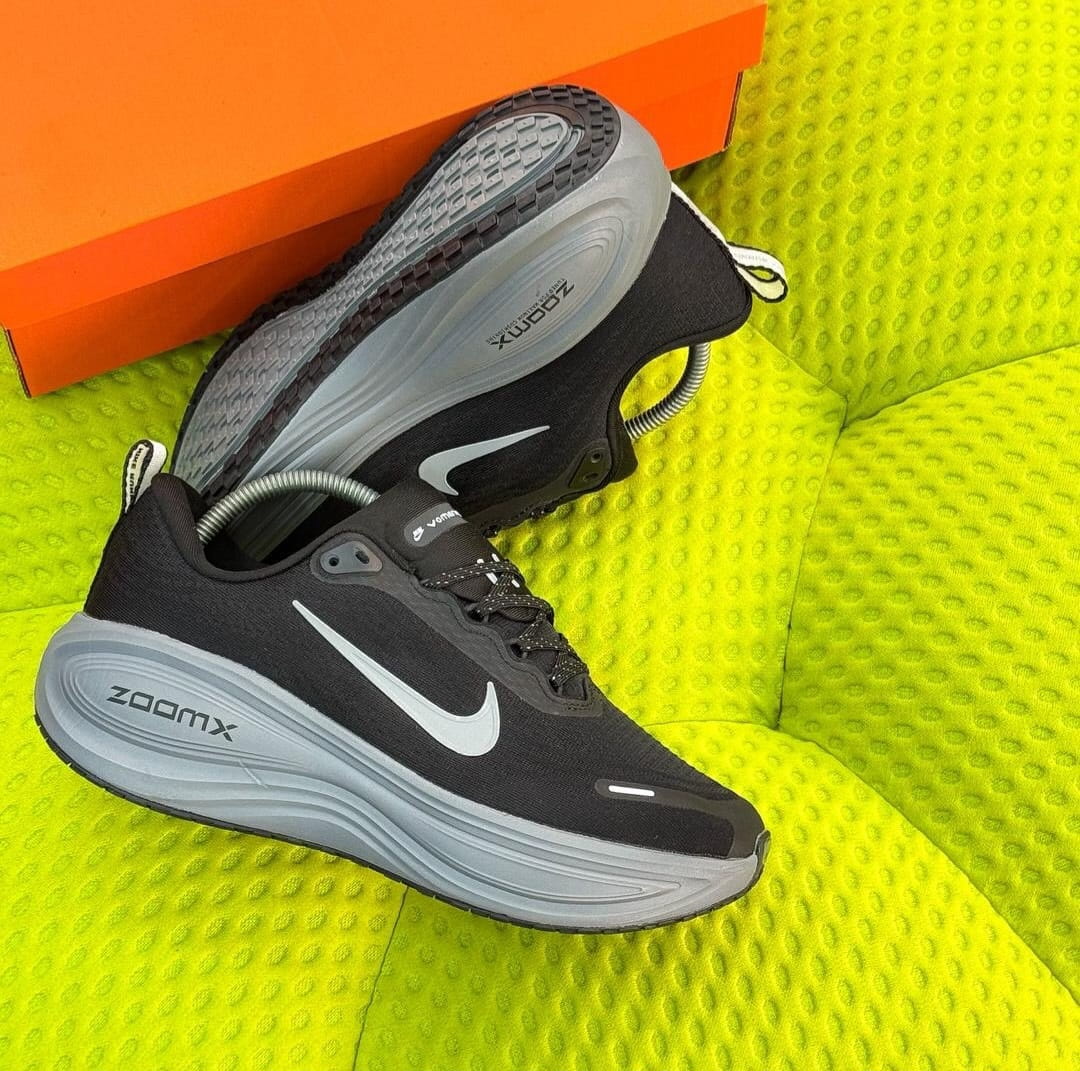 Nike Vomero Plus Black Grey Running Shoes