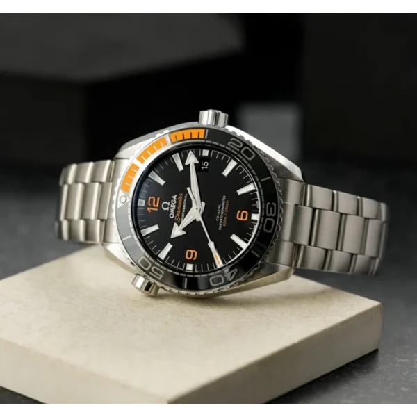 buy luxurious omega seamaster watch for men ct626