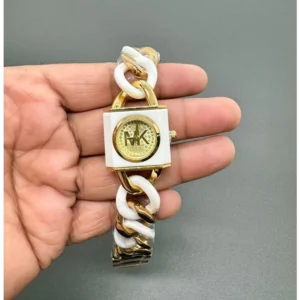 buy luxurious michael kors watch for women sup5037